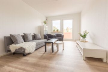 Platz für Ideen – Renovierungsbedürftige Wohnung für Kreative!, 95652 Waldsassen, Etagenwohnung